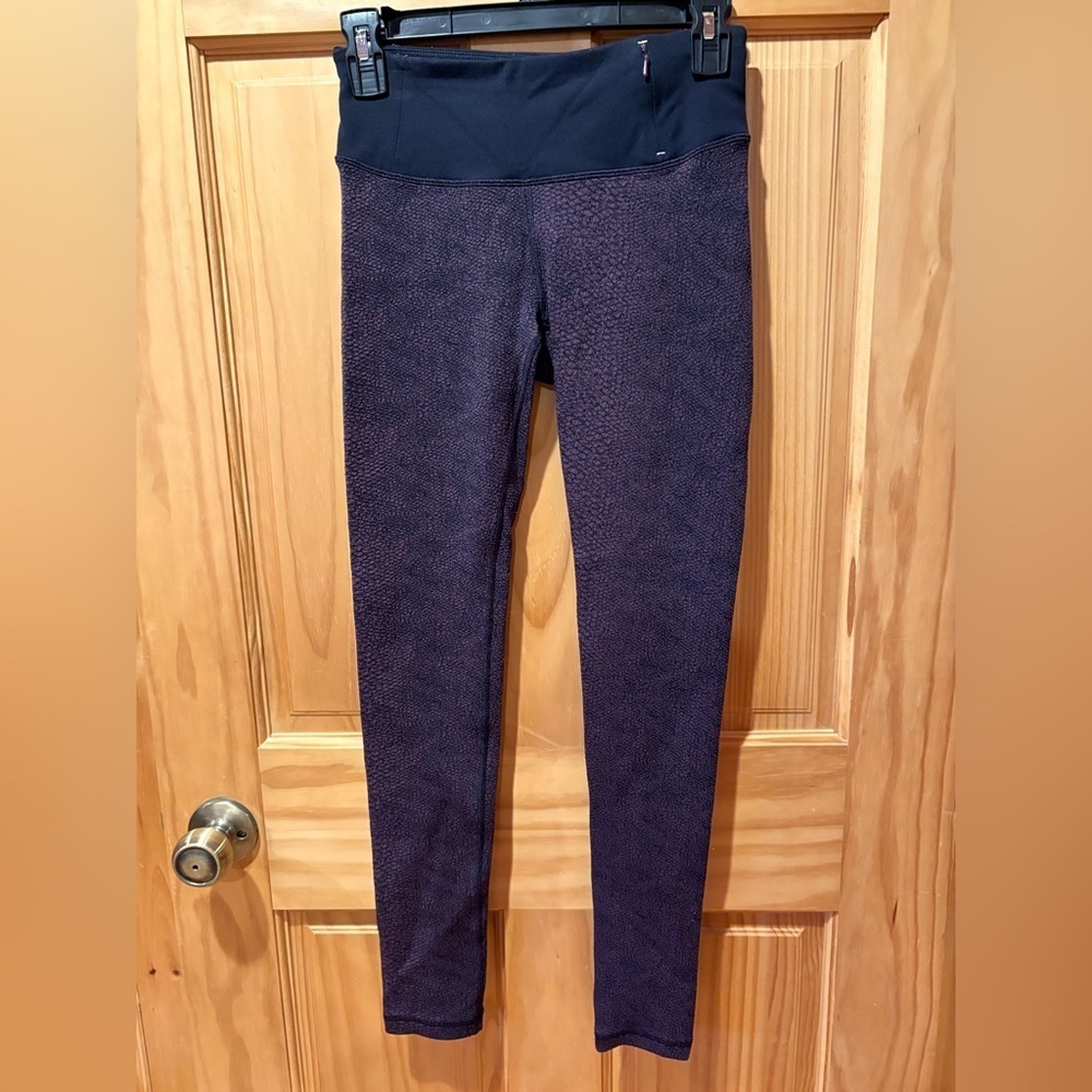 CALIA Leggings Women Size XS High Rise Jacquard Texture Plum Black Active